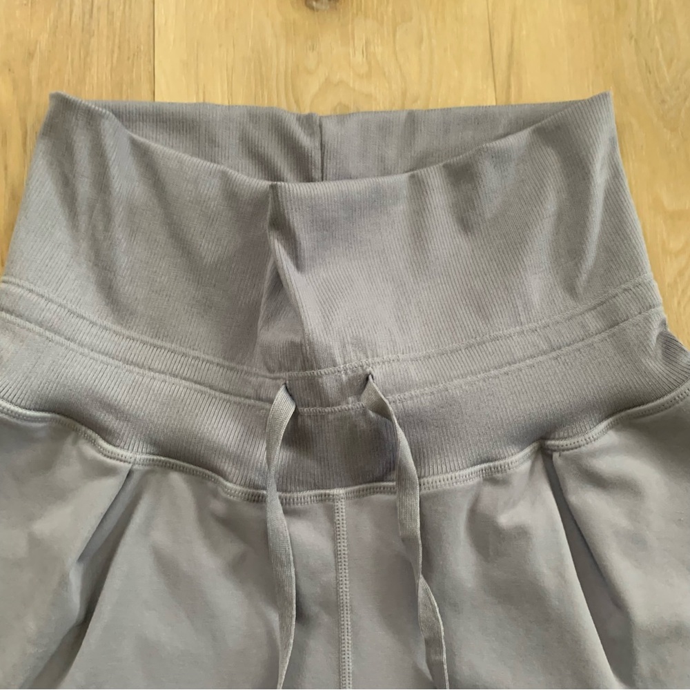 Fabletics Maj short - Picture 5 of 10